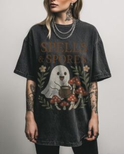 Vintage Halloween Mushroom Tee | Spooky Cottagecore Top